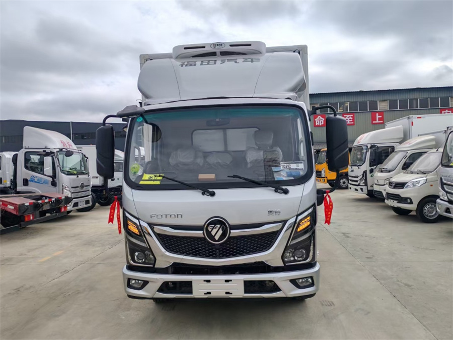 福田奧鈴速運(yùn)冷藏車-172pro4米2藍(lán)牌冷藏車 福田奧鈴速運(yùn)冷藏車-172pro4米2藍(lán)牌冷藏車